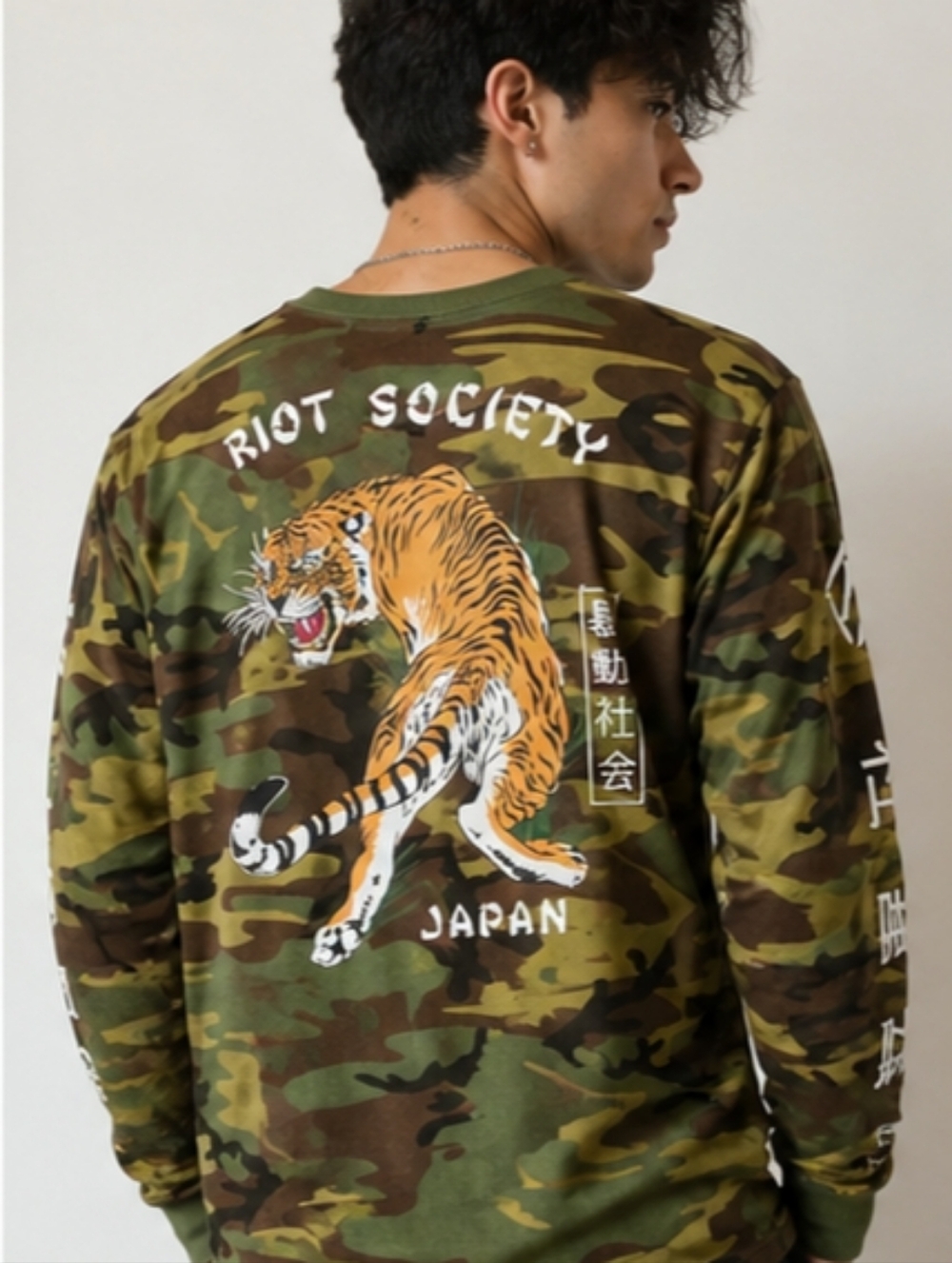 Riot Society Camo Long-Sleeve Tee with Orange Tiger Graphic. Japanese